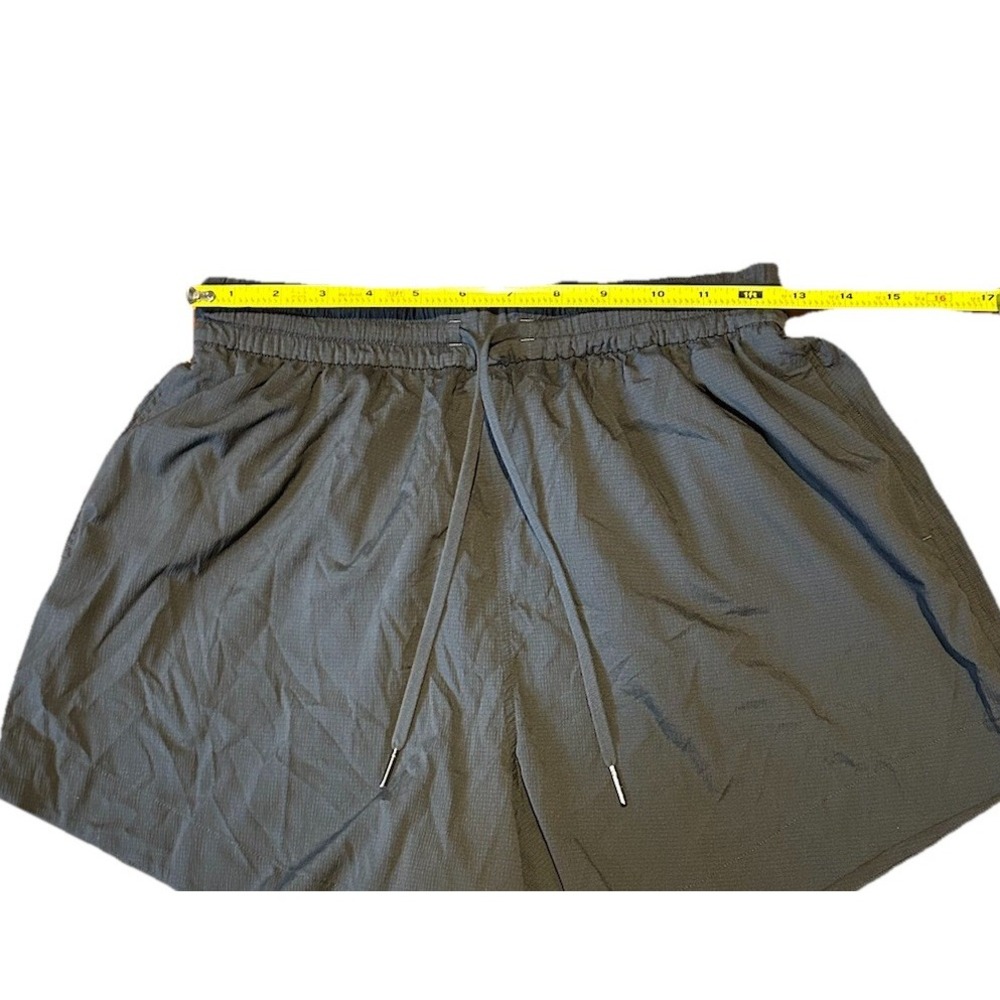LULULEMON Rituals Short 5" Size‎ 8 Graphite Grey High Rise Track Swift Align - Picture 7 of 7